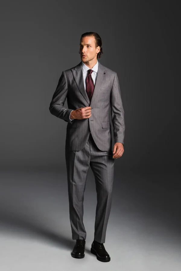 Παντελόνι formal fit με ριγέ σχέδιο