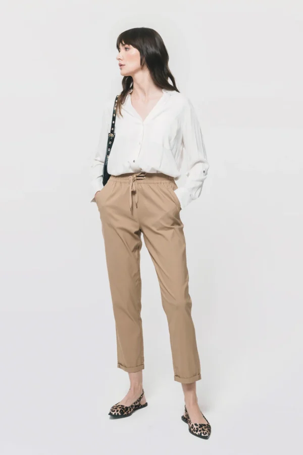 Παντελόνι με λάστιχο στη μέση