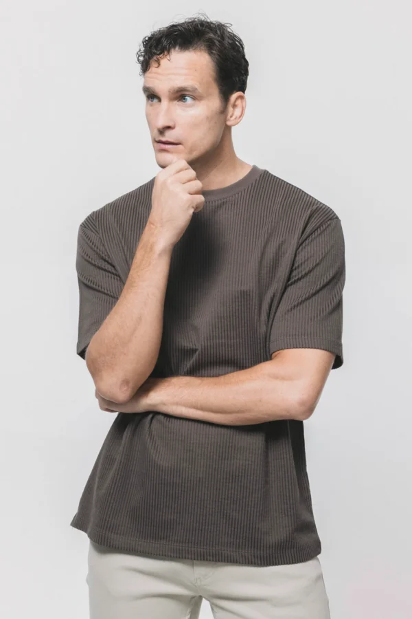 T-shirt με στρογγυλή λαιμόκοψη