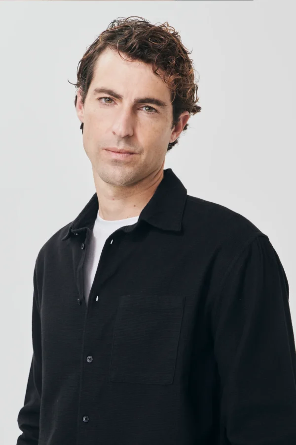 Πουκάμισο σε άνετη κοντή γραμμή