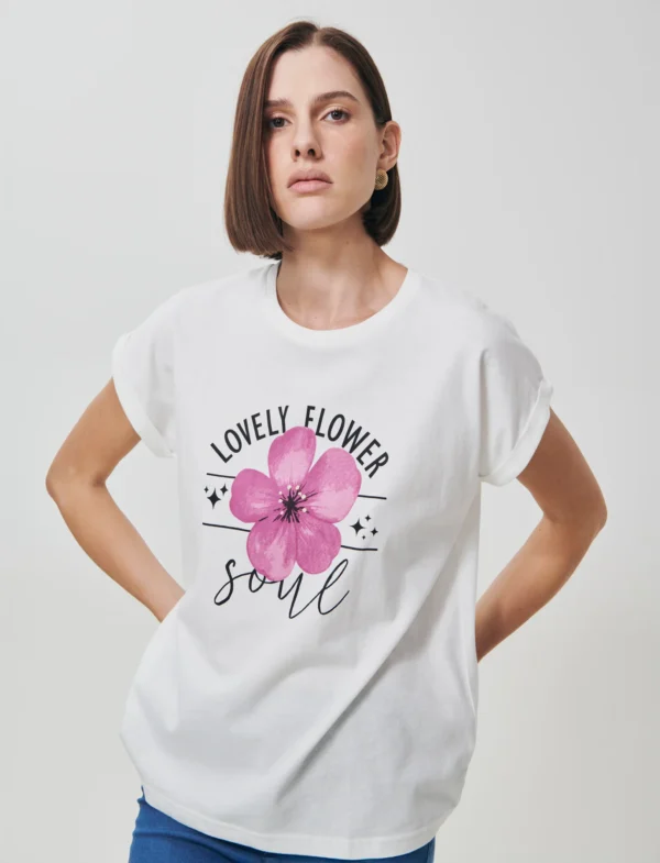 Κοντομάνικη μπλούζα με στάμπα