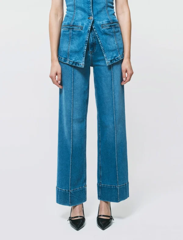 Τζιν με φαρδύ μπατζάκι