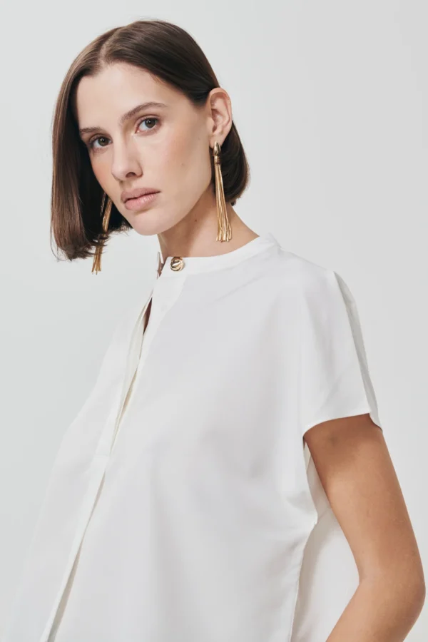 Μπλούζα με μανίκια πεταλούδα