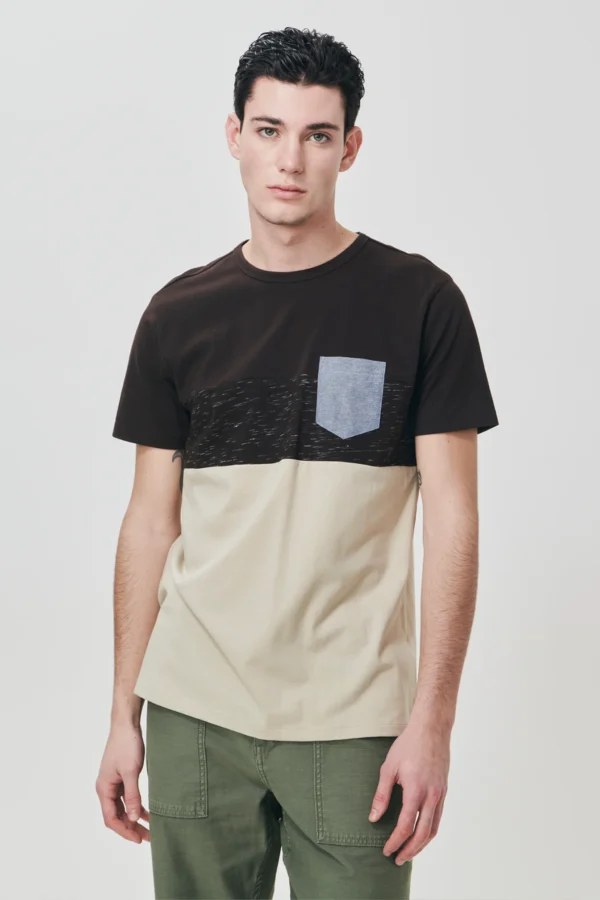 Μπλούζα με στρογγυλή λαιμόκοψη