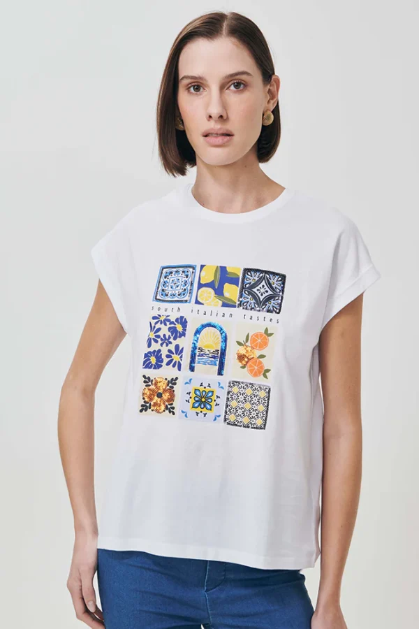 Κοντομάνικη μπλούζα με στάμπα