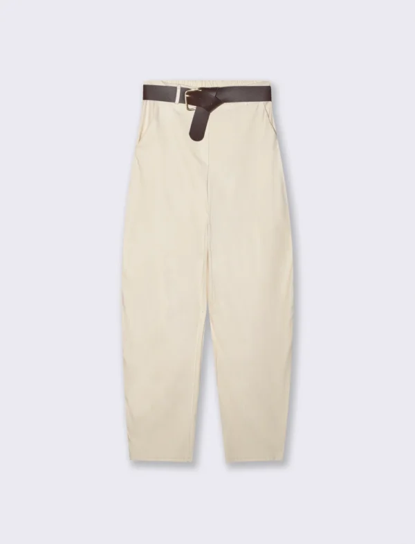 Παντελόνι με ζώνη