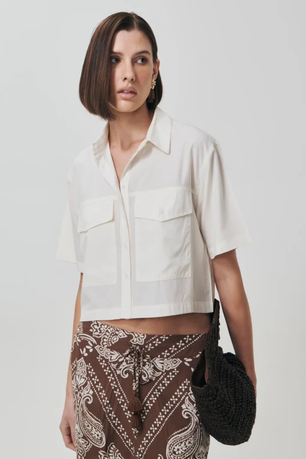 Πουκάμισο με μισό μανίκι