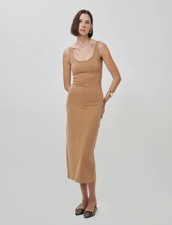 Μακρύ αμάνικο φόρεμα